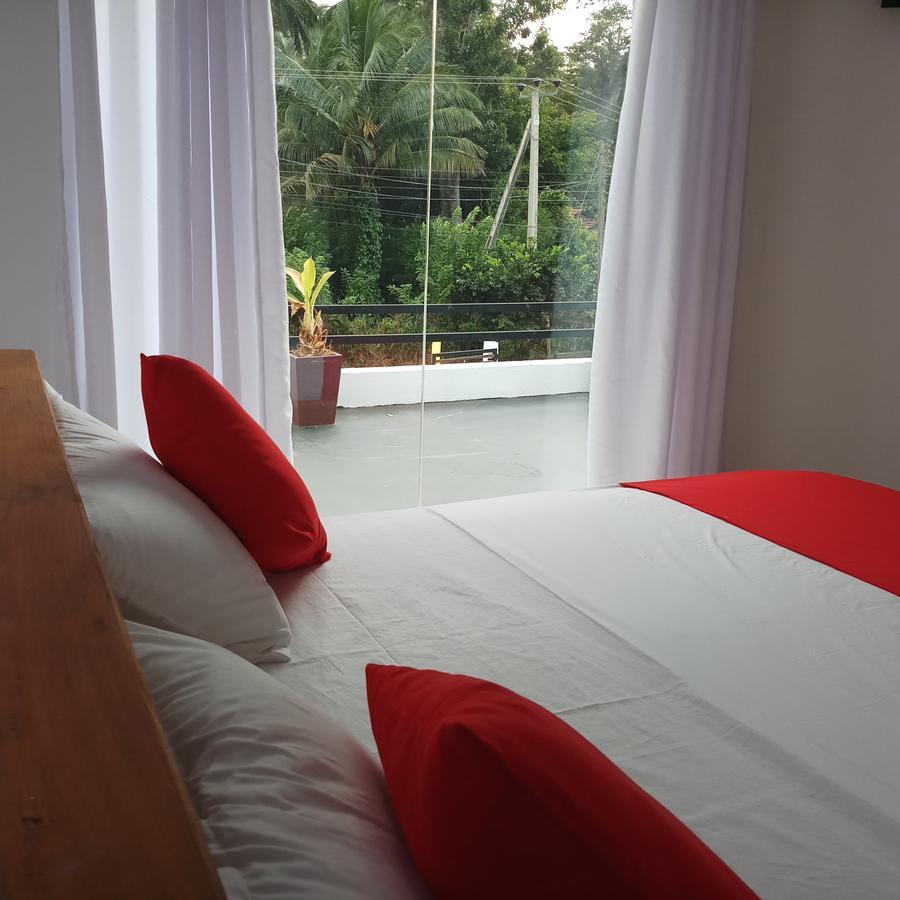 Cassia Udawalawe Hotell Eksteriør bilde