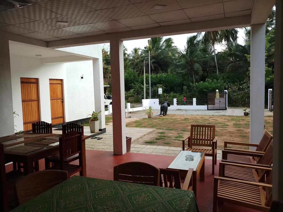 Cassia Udawalawe Hotell Eksteriør bilde