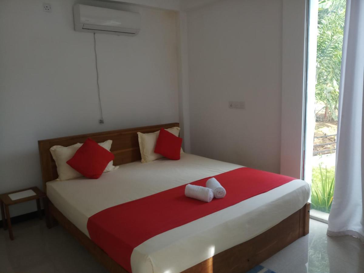 Cassia Udawalawe Hotell Eksteriør bilde